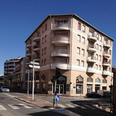 Palais Alexandra Appartement Antibes Buitenkant foto